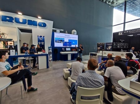 1695462230381